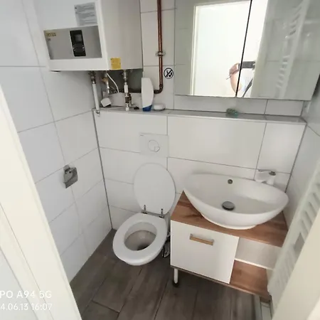 Fmi33 Next To Airport Appartement Kelsterbach Kamer foto