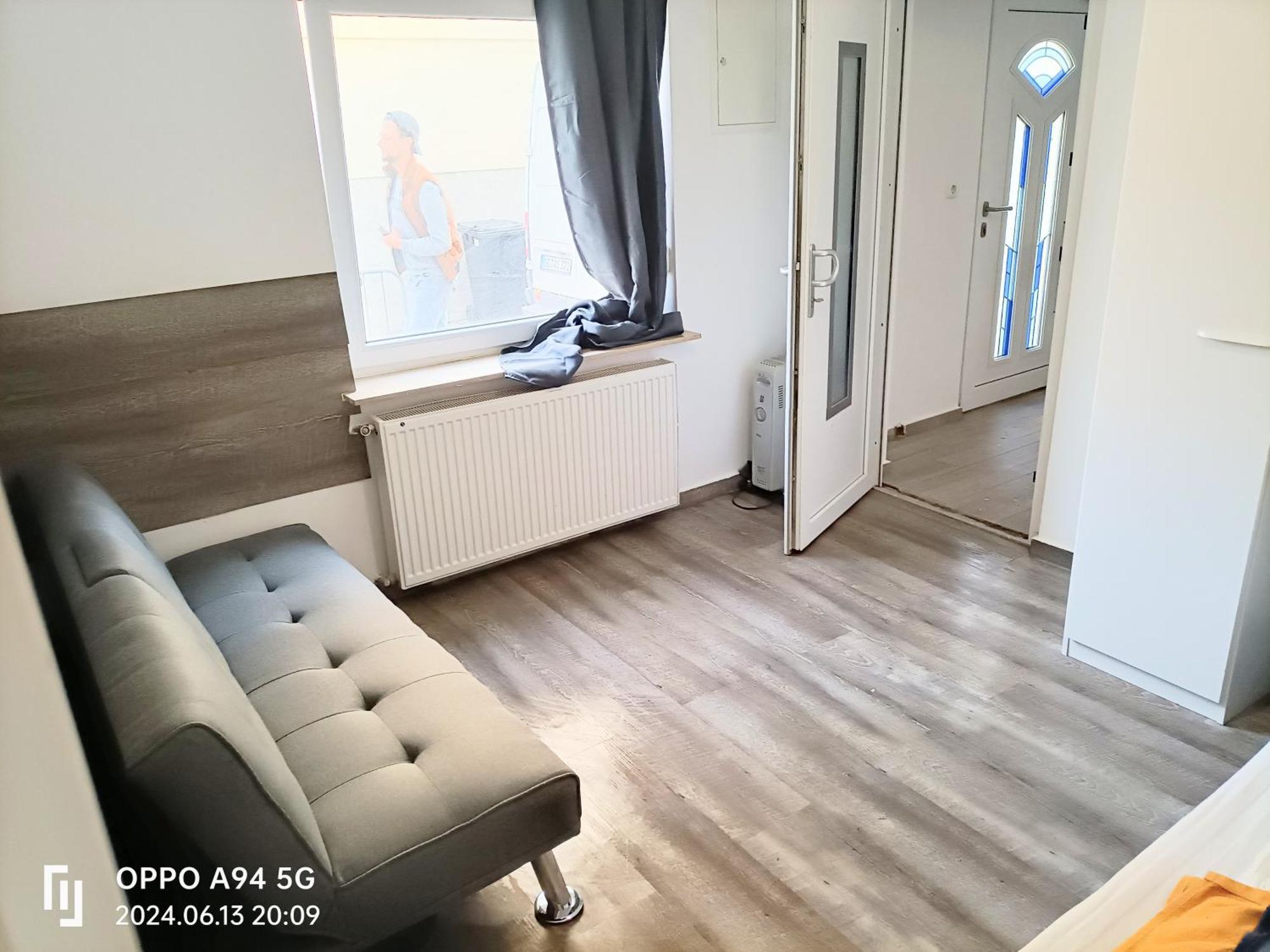 Fmi33 Next To Airport Kelsterbach