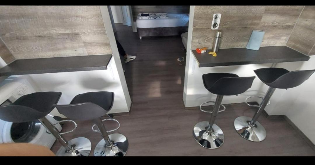 Fmi33 Next To Airport * Kelsterbach